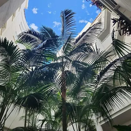 Beachfront 埃斯特波纳